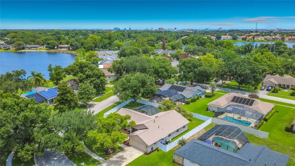 8654 Alegre Circle Orlando FL 32836
