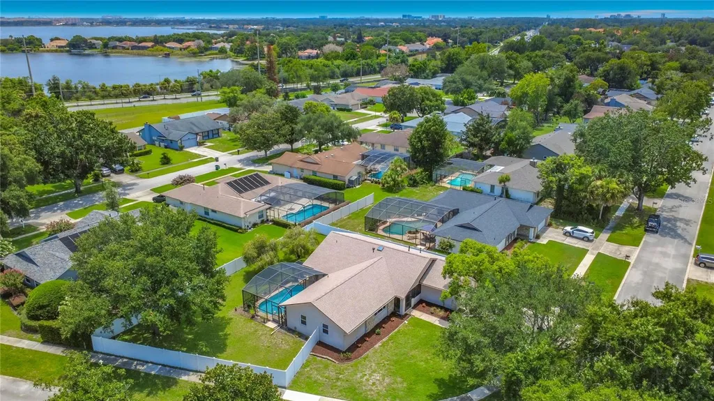 8654 Alegre Circle Orlando FL 32836