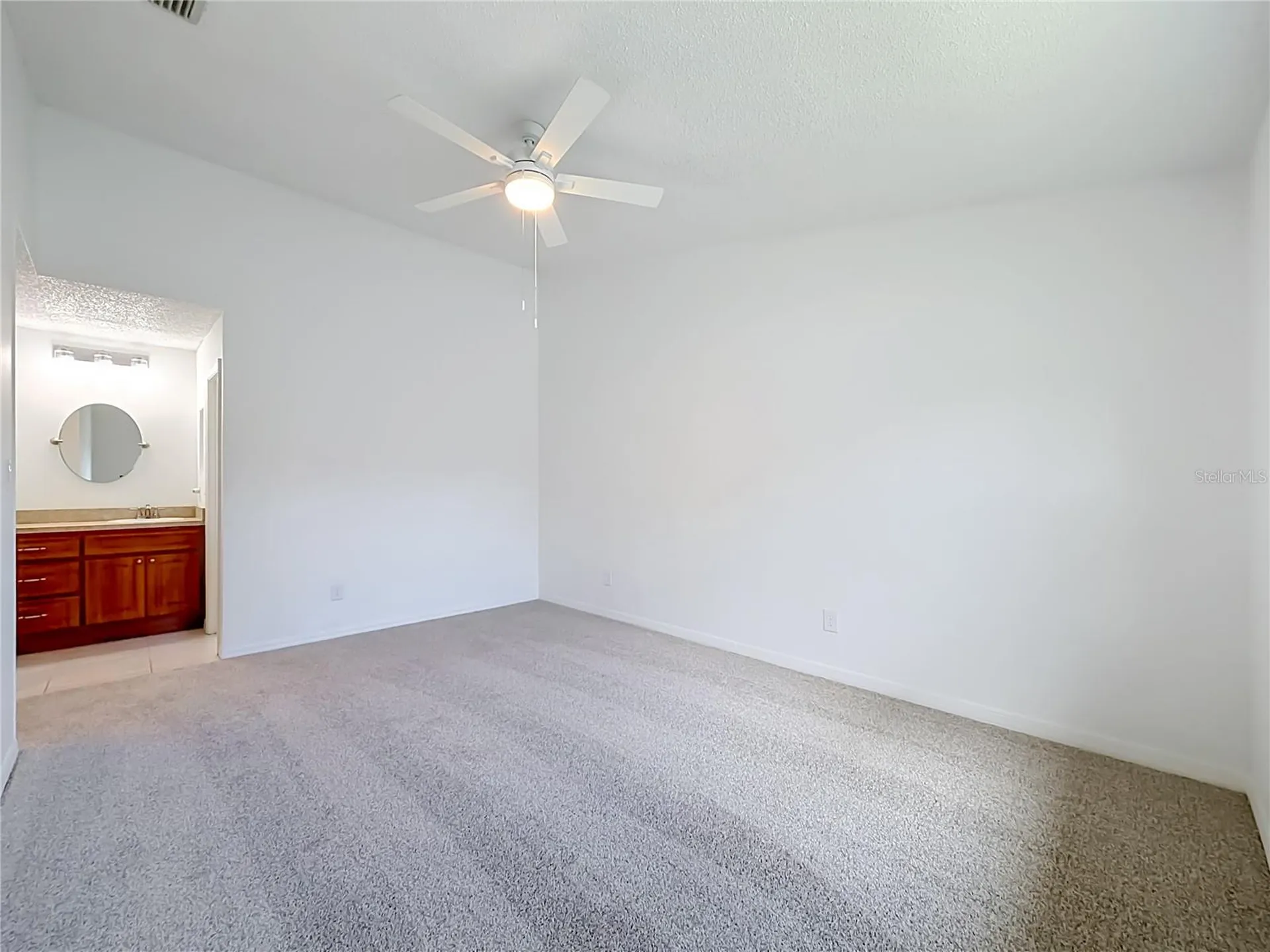 8654 Alegre Circle Orlando FL 32836