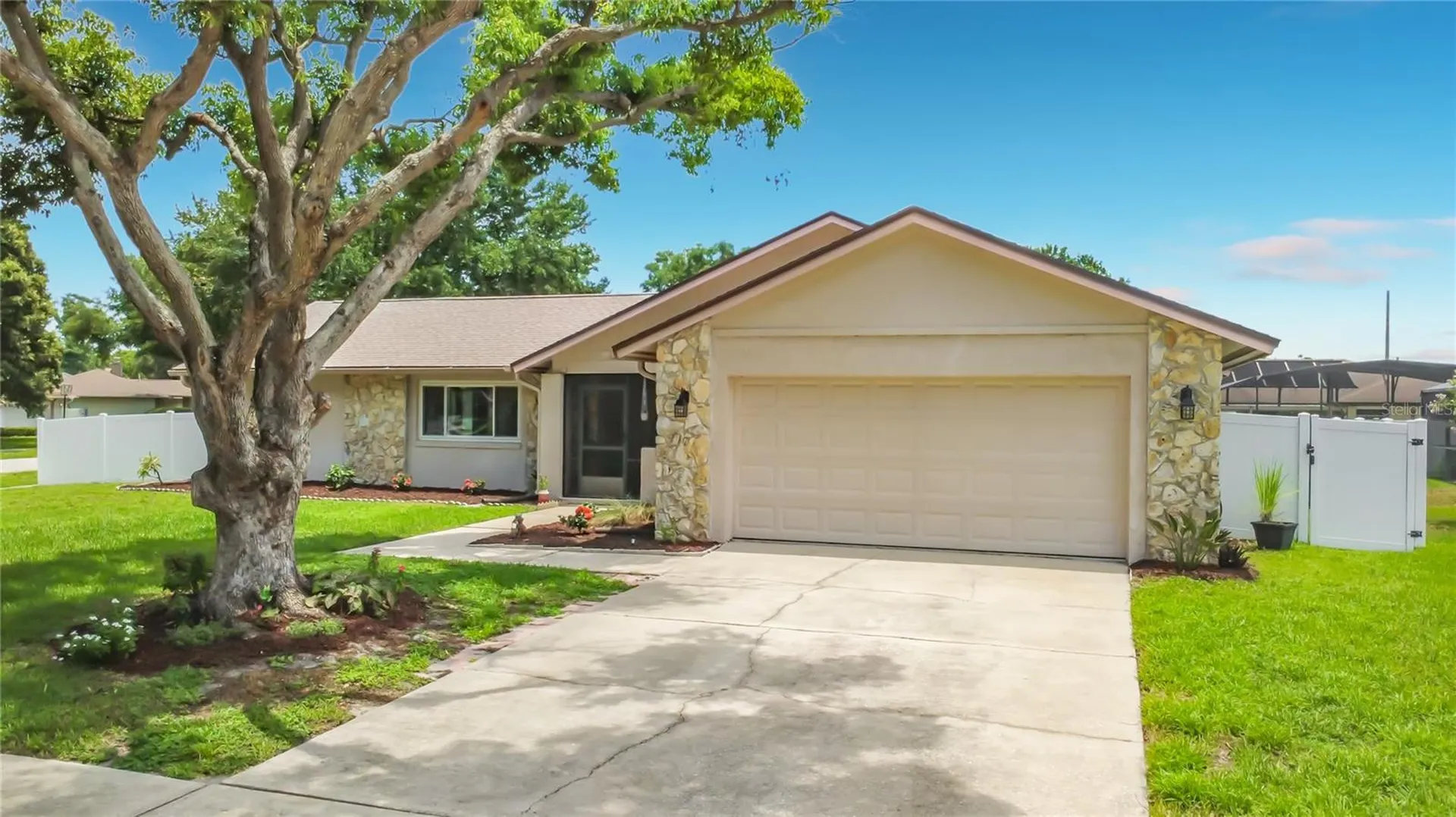 8654 Alegre Circle Orlando FL 32836