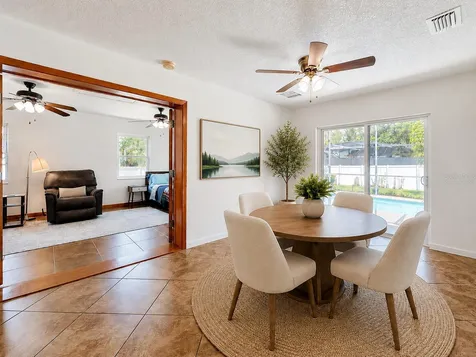 8654 Alegre Circle Orlando FL 32836