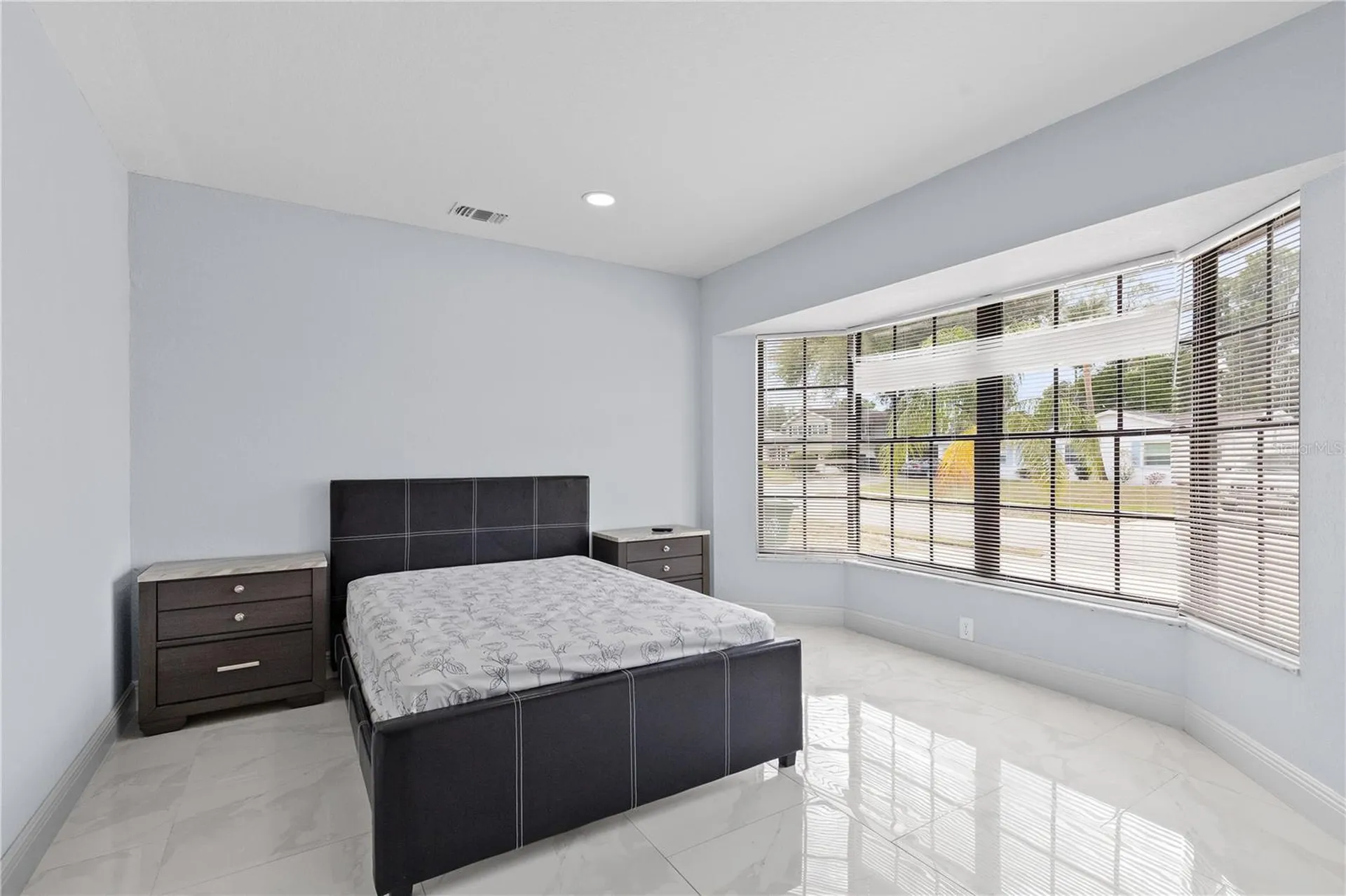 2310 W Knollwood Place Tampa FL 33604