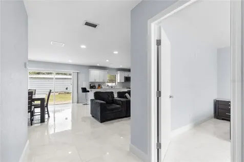 2310 W Knollwood Place Tampa FL 33604