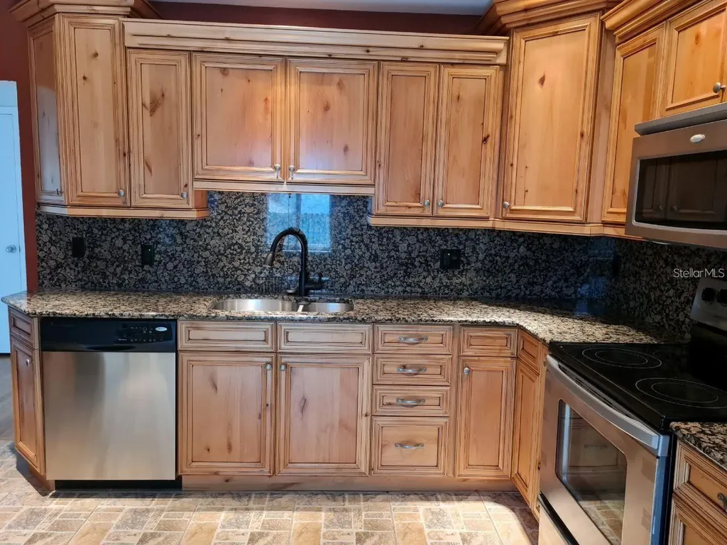 4800 34th Avenue N St Petersburg FL 33713