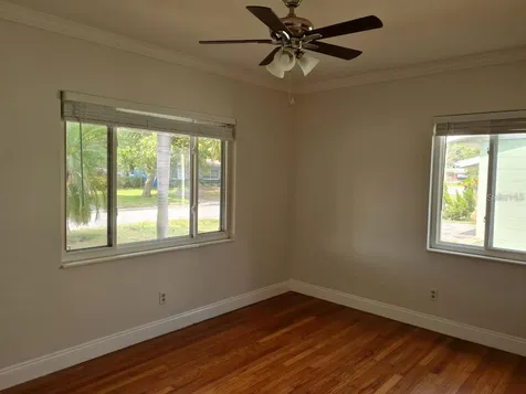 4800 34th Avenue N St Petersburg FL 33713