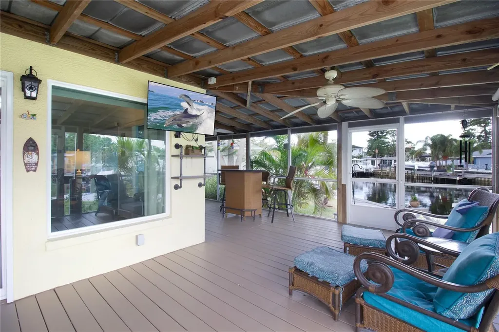 318 Circle Drive Palm Harbor FL 34683