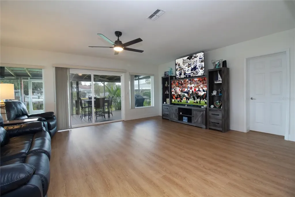 318 Circle Drive Palm Harbor FL 34683