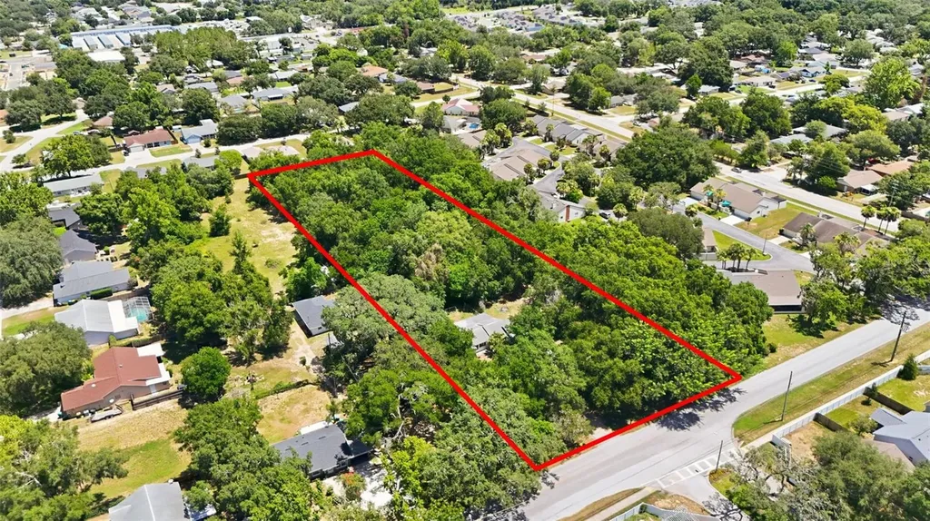 2675 E Washington Avenue Eustis FL 32726
