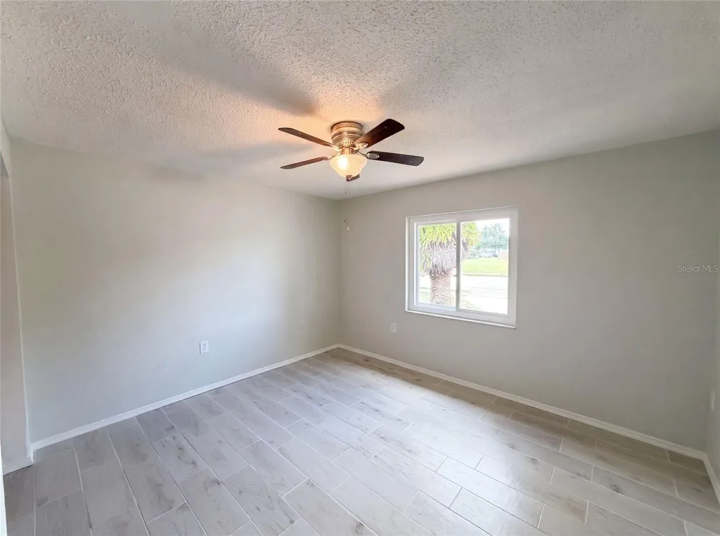 8053 Embassy Boulevard Port Richey FL 34668