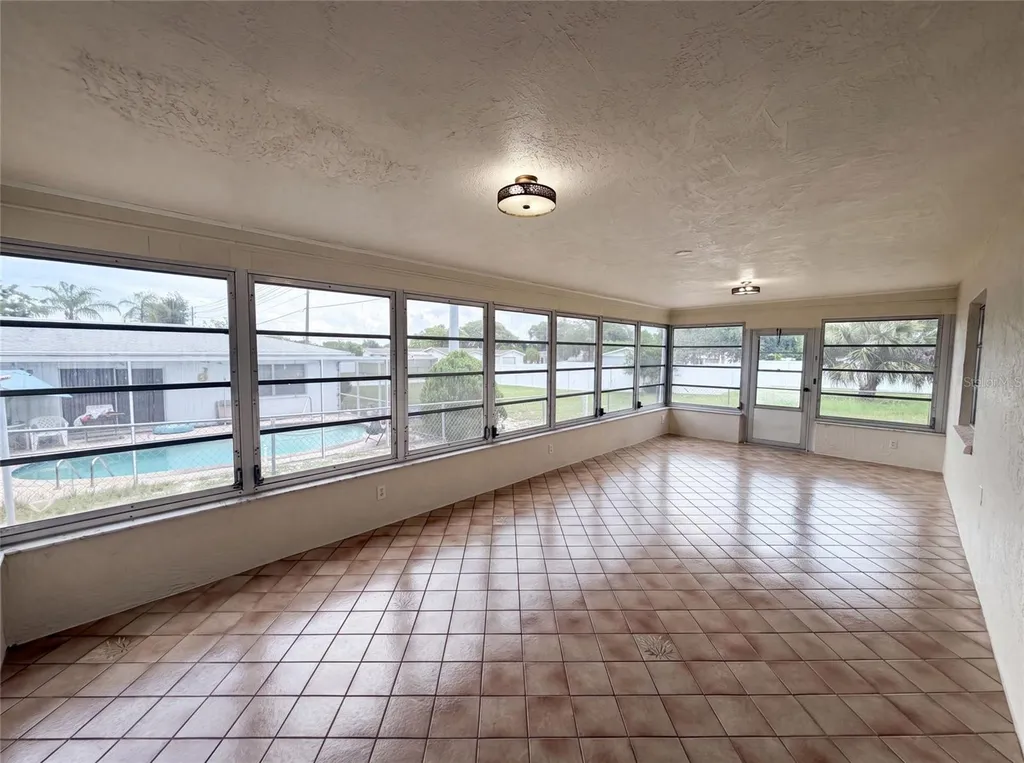 8053 Embassy Boulevard Port Richey FL 34668