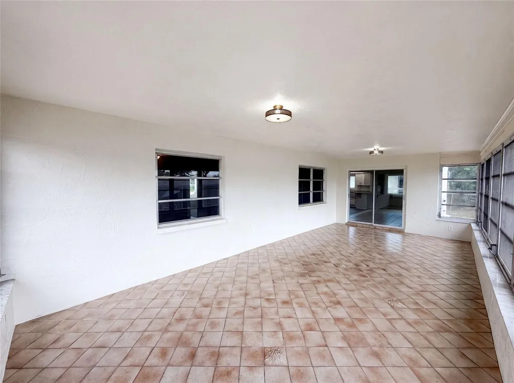 8053 Embassy Boulevard Port Richey FL 34668