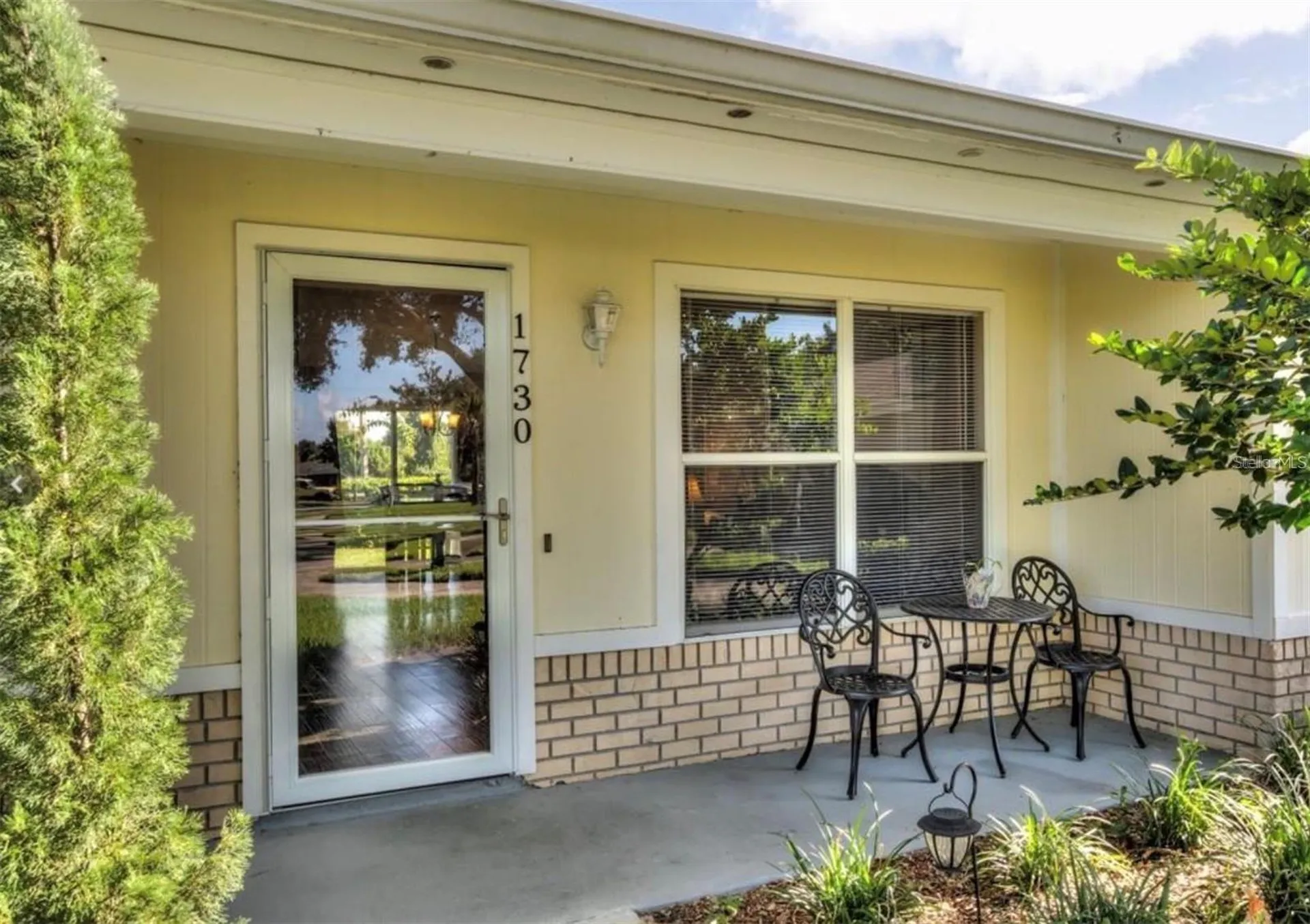 1730 Tropical Court Tavares FL 32778