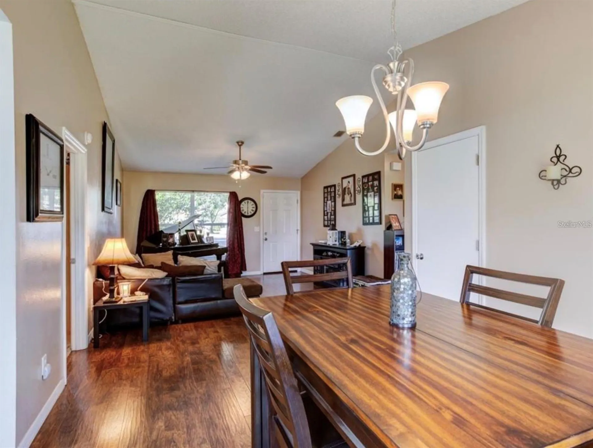 1730 Tropical Court Tavares FL 32778