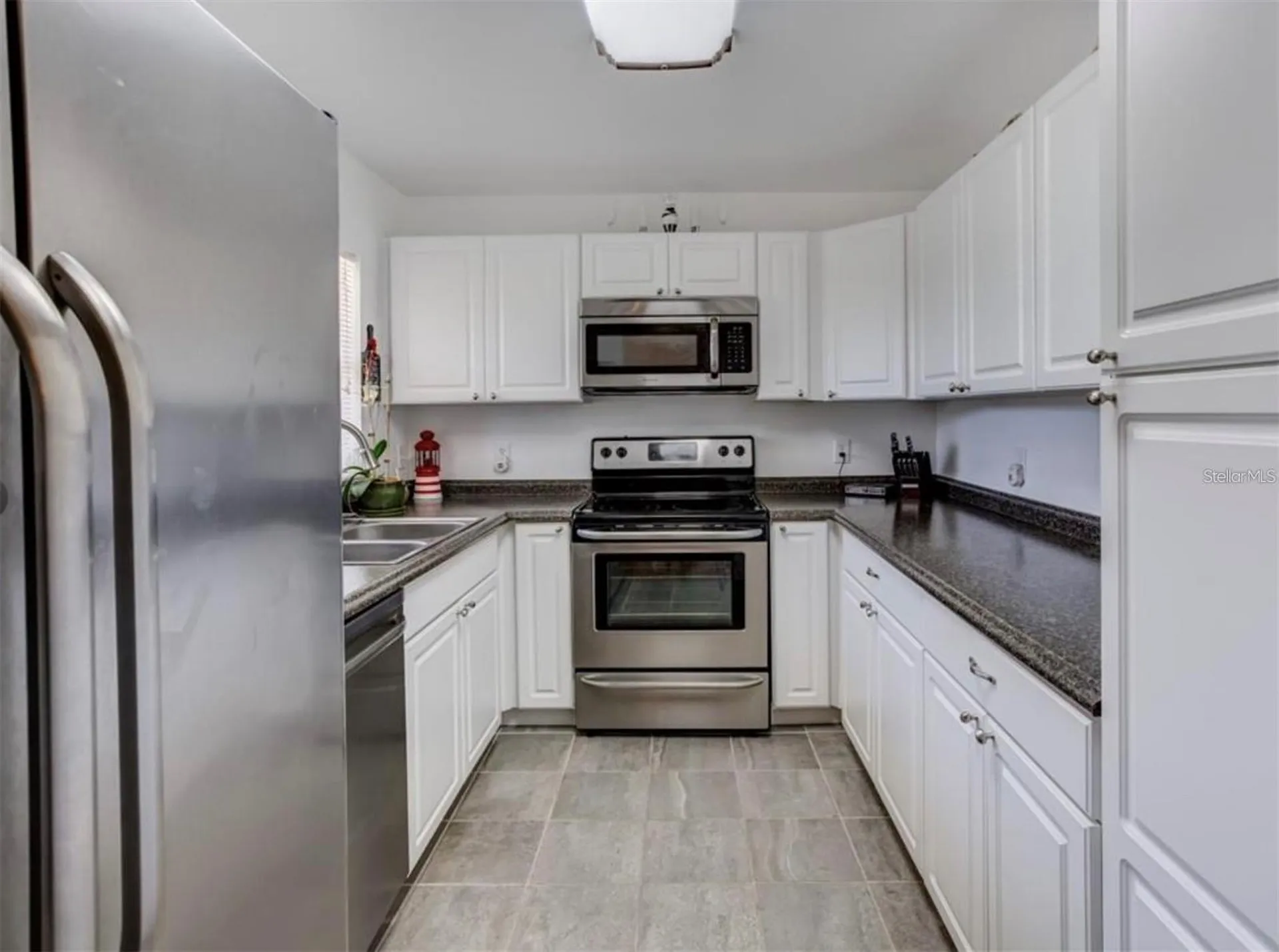 1730 Tropical Court Tavares FL 32778