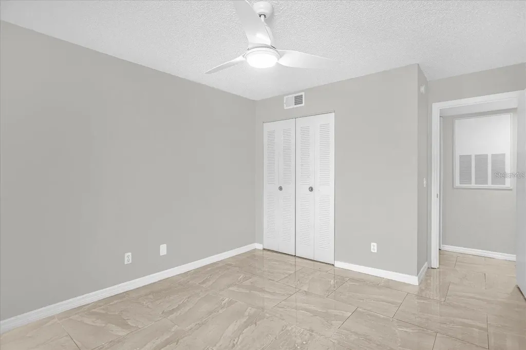 5132 Conroy Road Orlando FL 32811