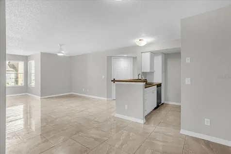 5132 Conroy Road Orlando FL 32811