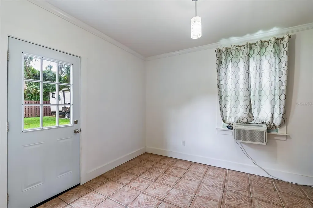 102 Thicket Lane Palatka FL 32177