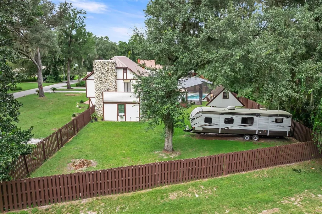 102 Thicket Lane Palatka FL 32177