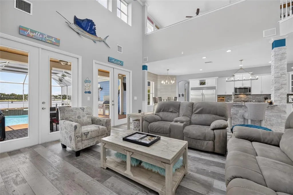 5243 Brighton Shore Drive Apollo Beach FL 33572