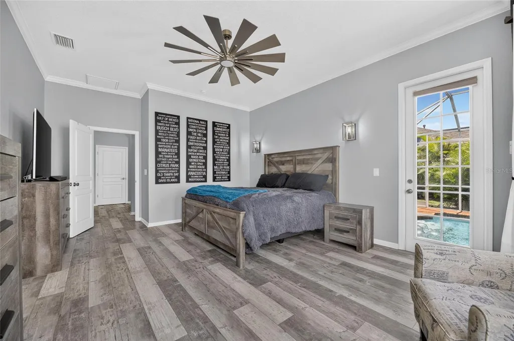 5243 Brighton Shore Drive Apollo Beach FL 33572