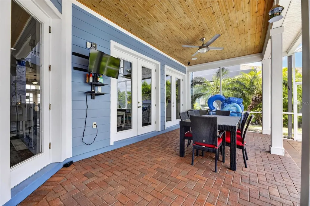 5243 Brighton Shore Drive Apollo Beach FL 33572