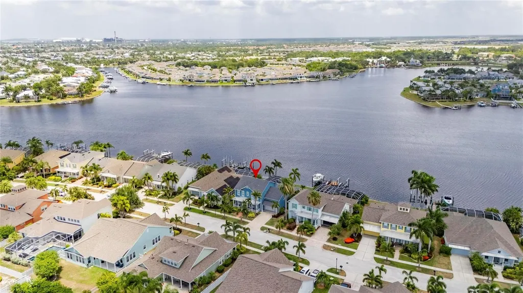 5243 Brighton Shore Drive Apollo Beach FL 33572