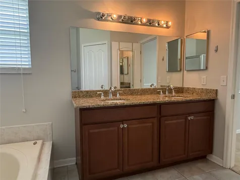 12521 Sparkleberry Road Tampa FL 33626