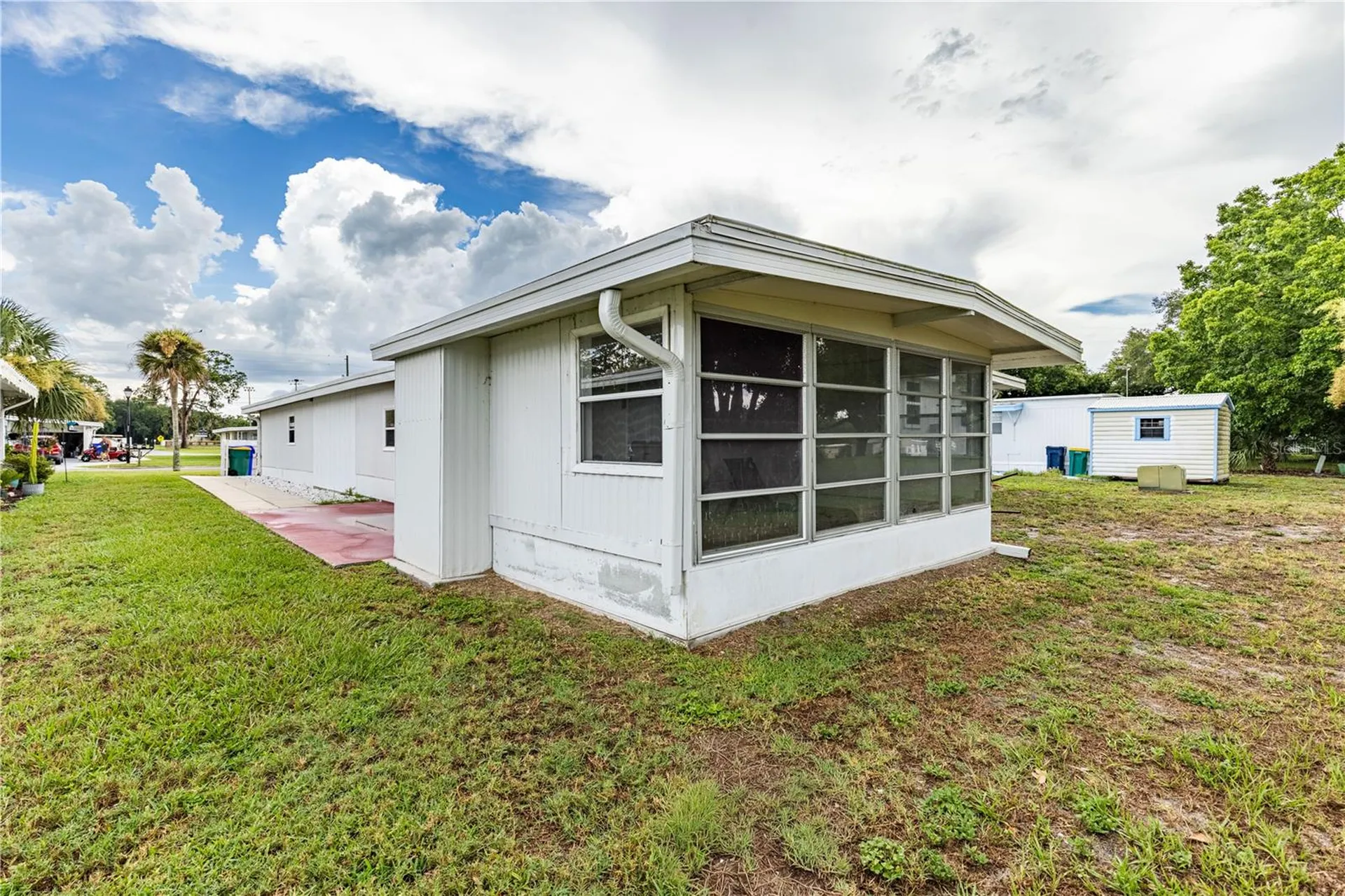 1030 Capella Drive Tavares FL 32778