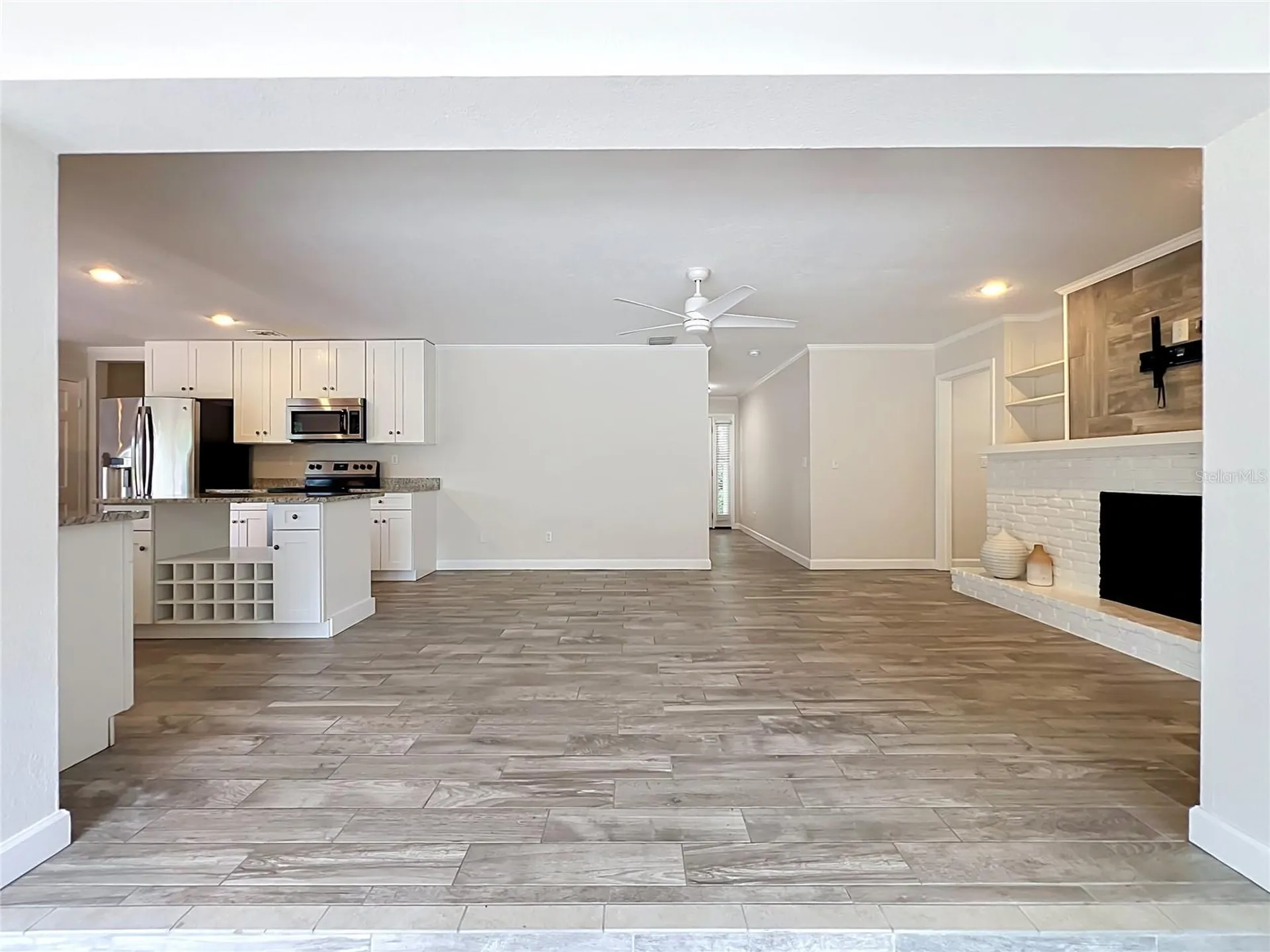 411 Monticello Drive Altamonte Springs FL 32701