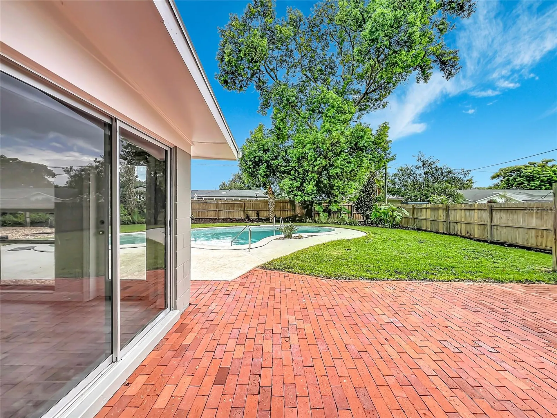 411 Monticello Drive Altamonte Springs FL 32701
