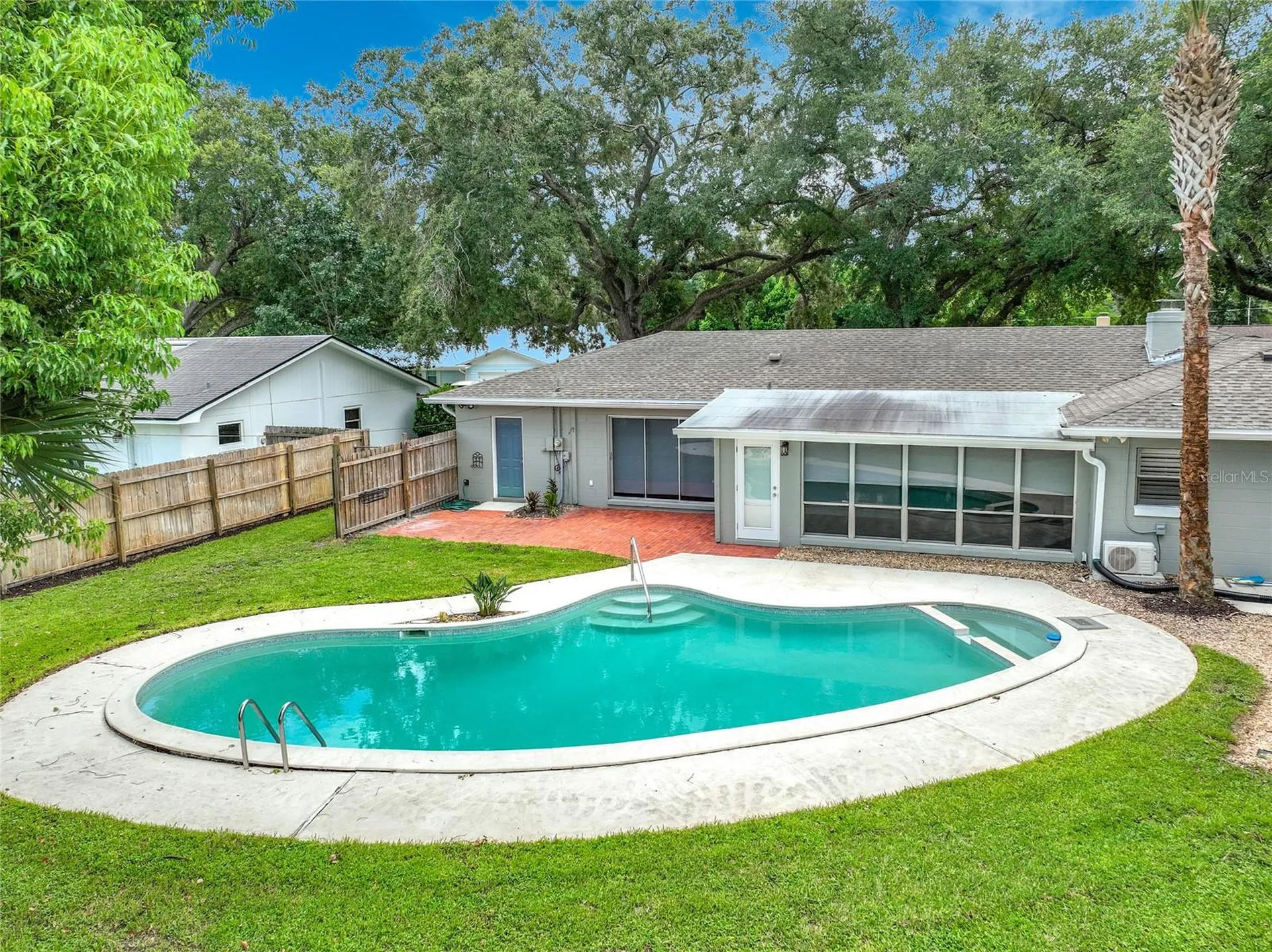411 Monticello Drive Altamonte Springs FL 32701