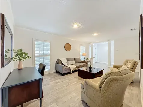 411 Monticello Drive Altamonte Springs FL 32701