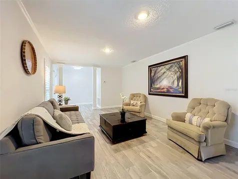 411 Monticello Drive Altamonte Springs FL 32701