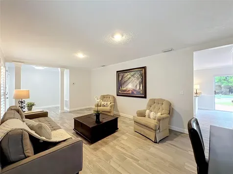 411 Monticello Drive Altamonte Springs FL 32701
