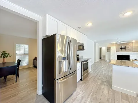 411 Monticello Drive Altamonte Springs FL 32701