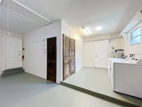 411 Monticello Drive Altamonte Springs FL 32701