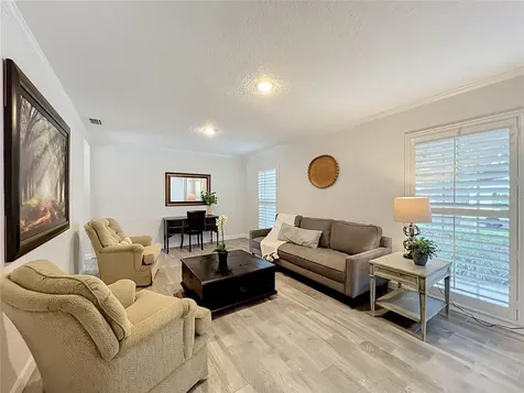 411 Monticello Drive Altamonte Springs FL 32701