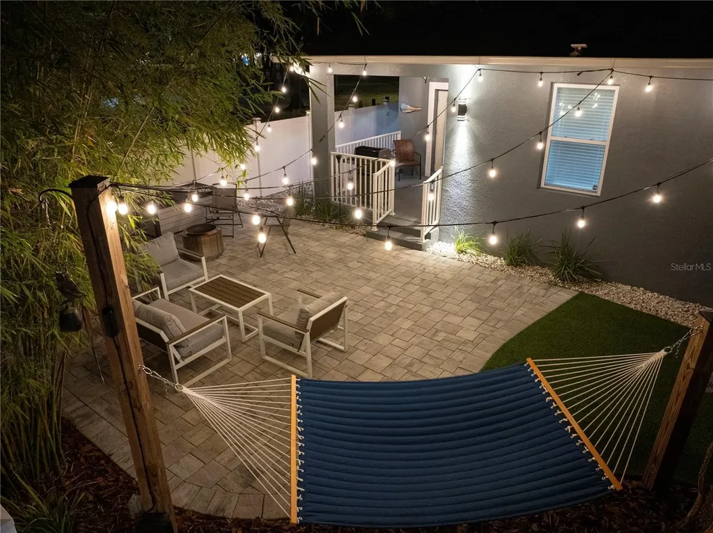 8608 N Mitchell Avenue Tampa FL 33604