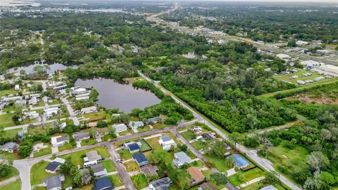 4935 Largo Terrace New Port Richey FL 34652