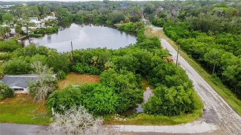 4935 Largo Terrace New Port Richey FL 34652
