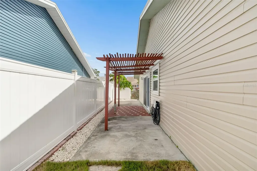 3134 Whispering Drive N Largo FL 33771