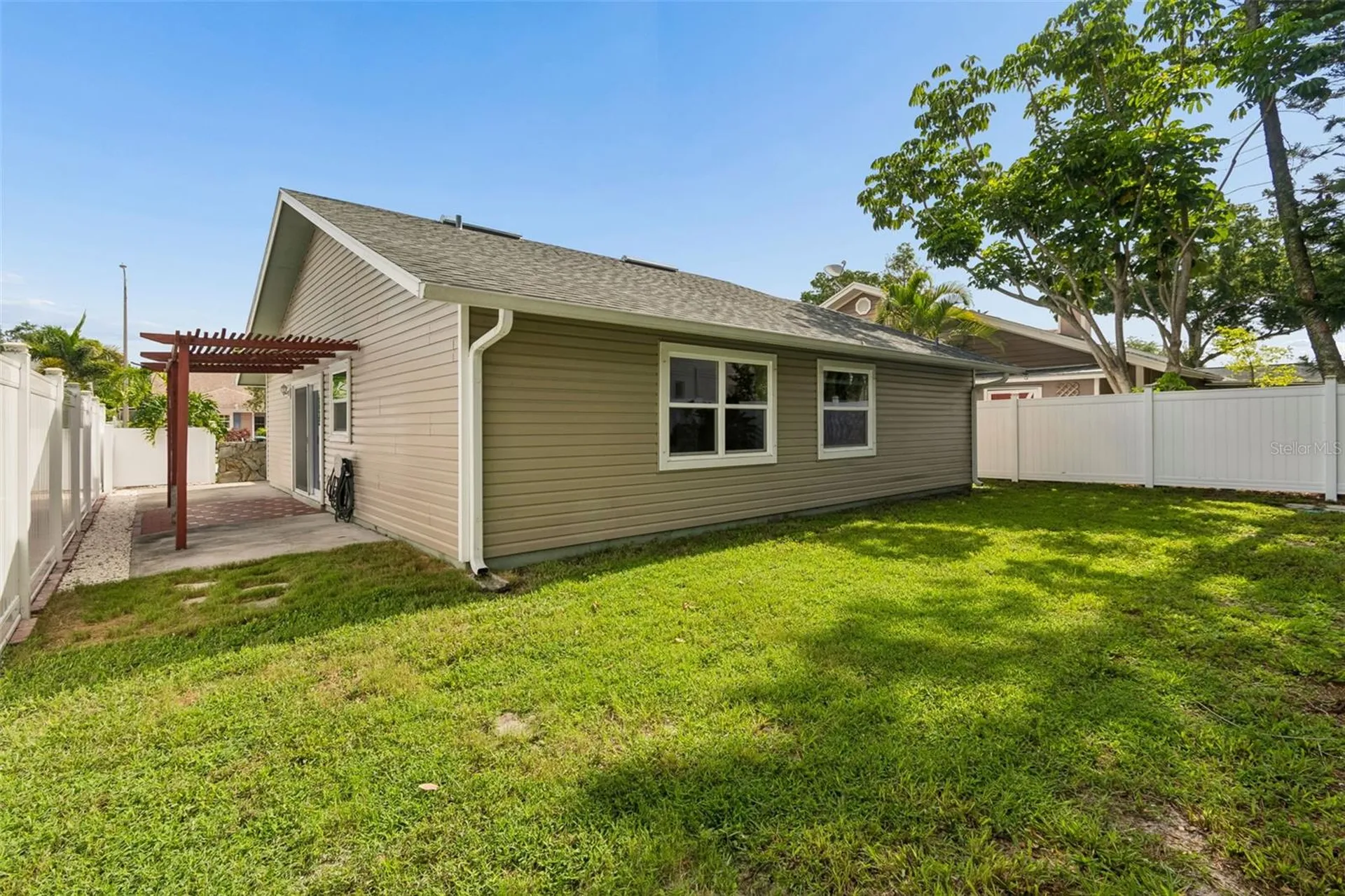 3134 Whispering Drive N Largo FL 33771