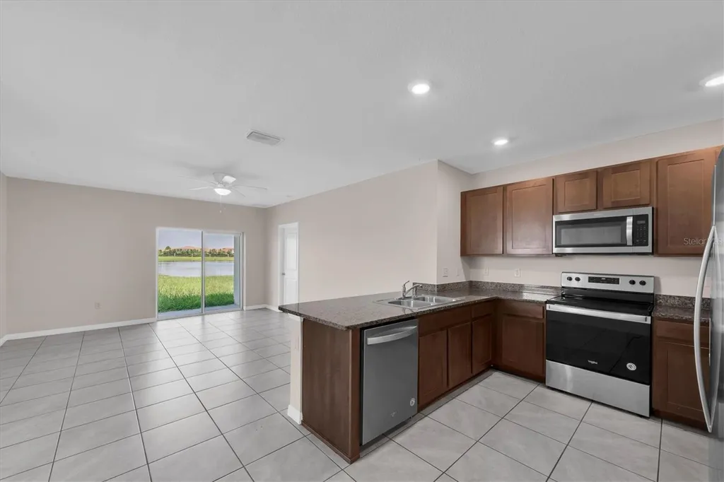 17066 Oval Rum Drive Wimauma FL 33598