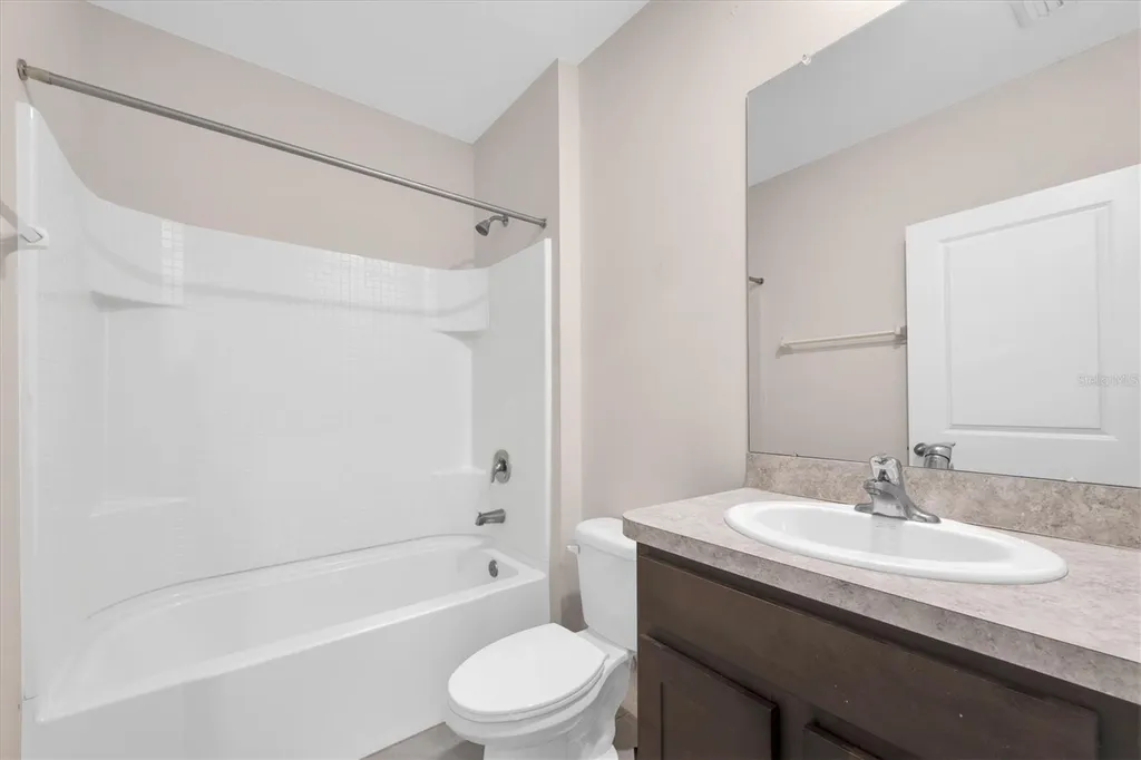 17066 Oval Rum Drive Wimauma FL 33598