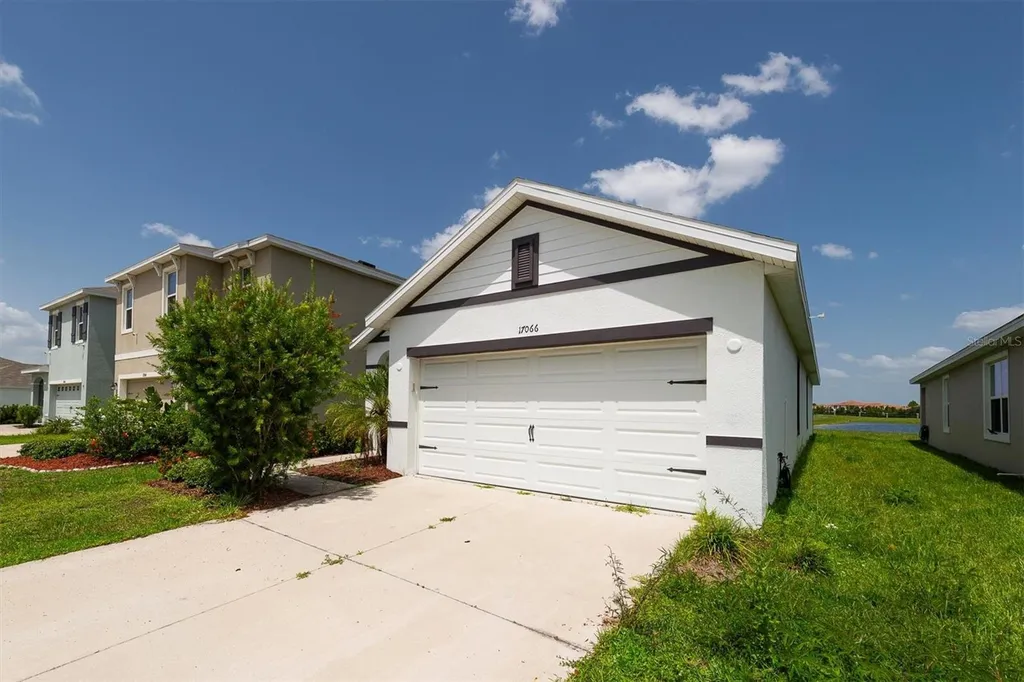 17066 Oval Rum Drive Wimauma FL 33598