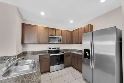17066 Oval Rum Drive Wimauma FL 33598