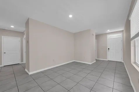 17066 Oval Rum Drive Wimauma FL 33598