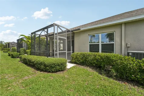 13524 Circa Crossing Drive Lithia FL 33547