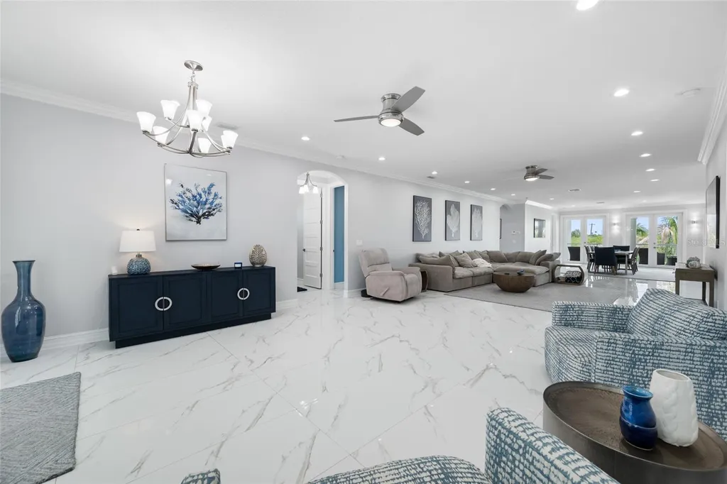 3138 Phoenix Avenue Oldsmar FL 34677