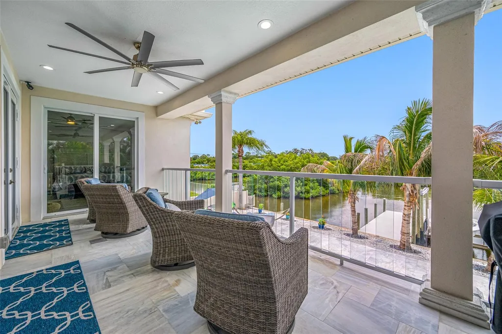 3138 Phoenix Avenue Oldsmar FL 34677